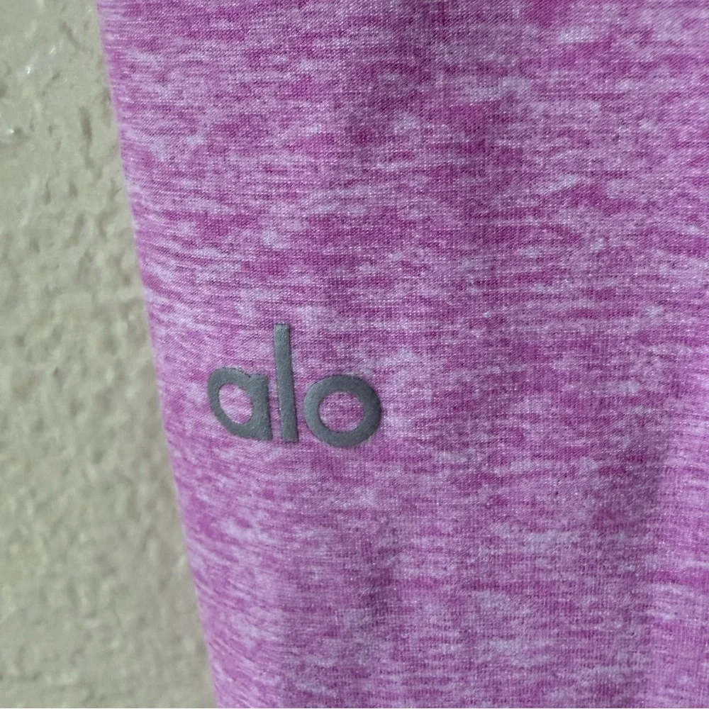 ALO Yoga Light Purple Leggings